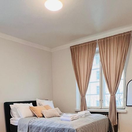 Your Chic Vibrant Airbnb Хельсинки Экстерьер фото