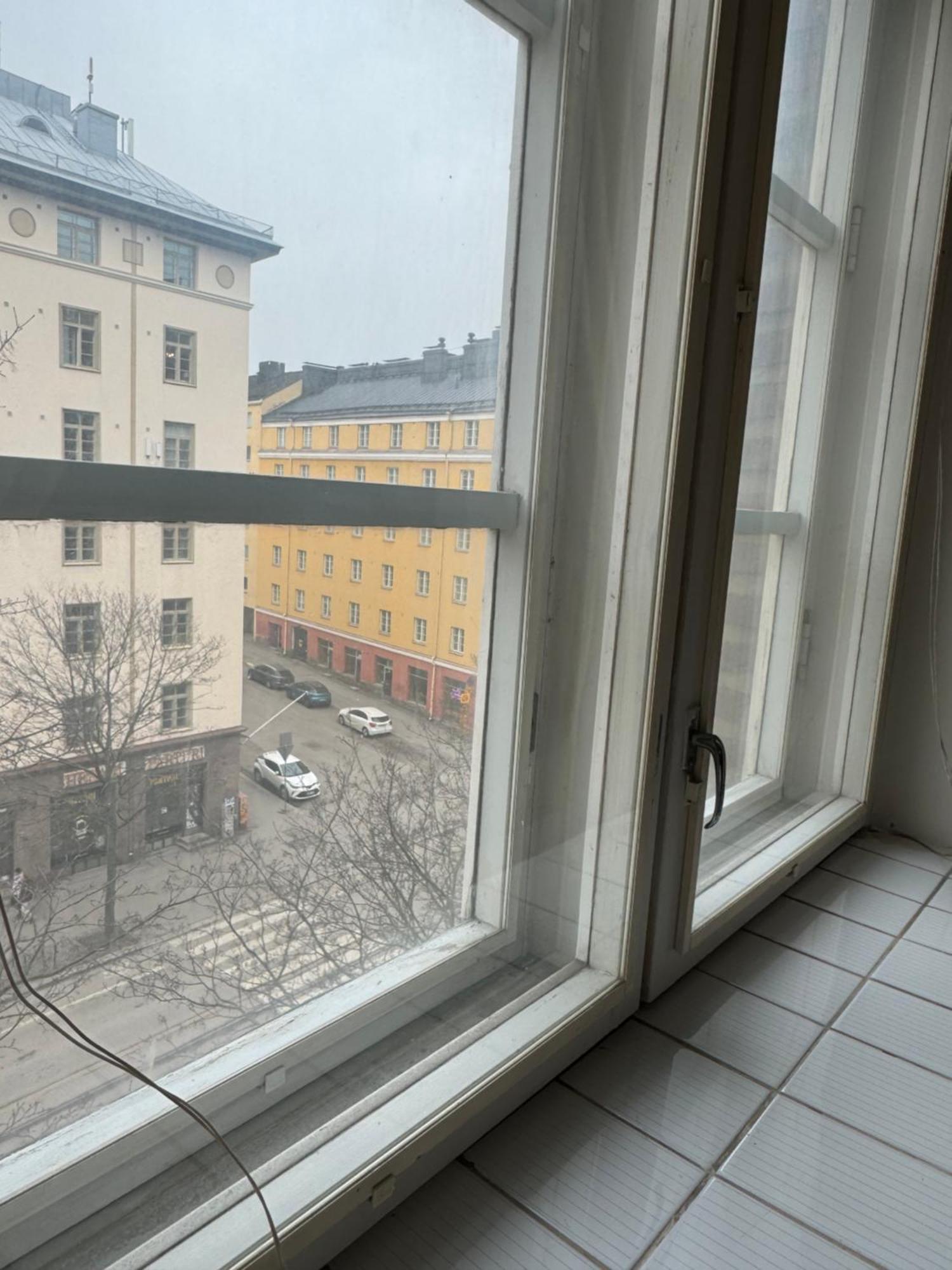 Your Chic Vibrant Airbnb Хельсинки Экстерьер фото
